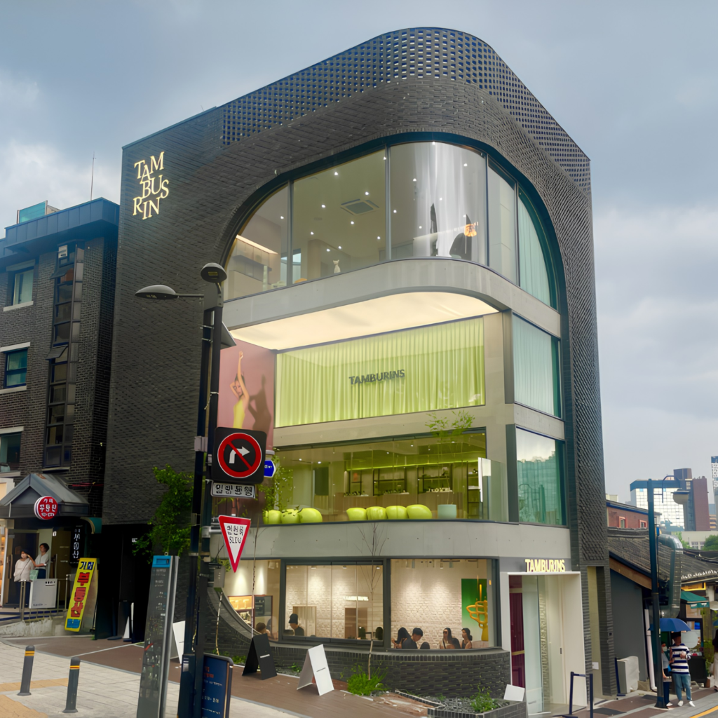 Tamburins flagship store in Bukchon K-beauty shopping route